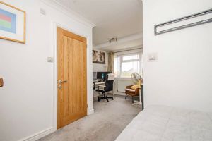 Photo 19- click for photo gallery